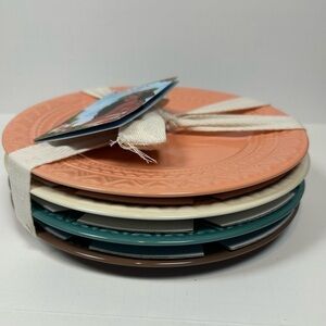 Disney Parks Moana Spotlight Set of Four Stoneware Plates New with Tags